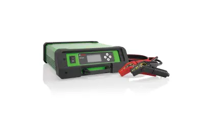 【新品】BOSCH バッテリー充電器　車やバイク、農機具等に！激安！早い者勝ち！ 新品】BOSCH バッテリー充電器車やバイク、農機具等に！激安