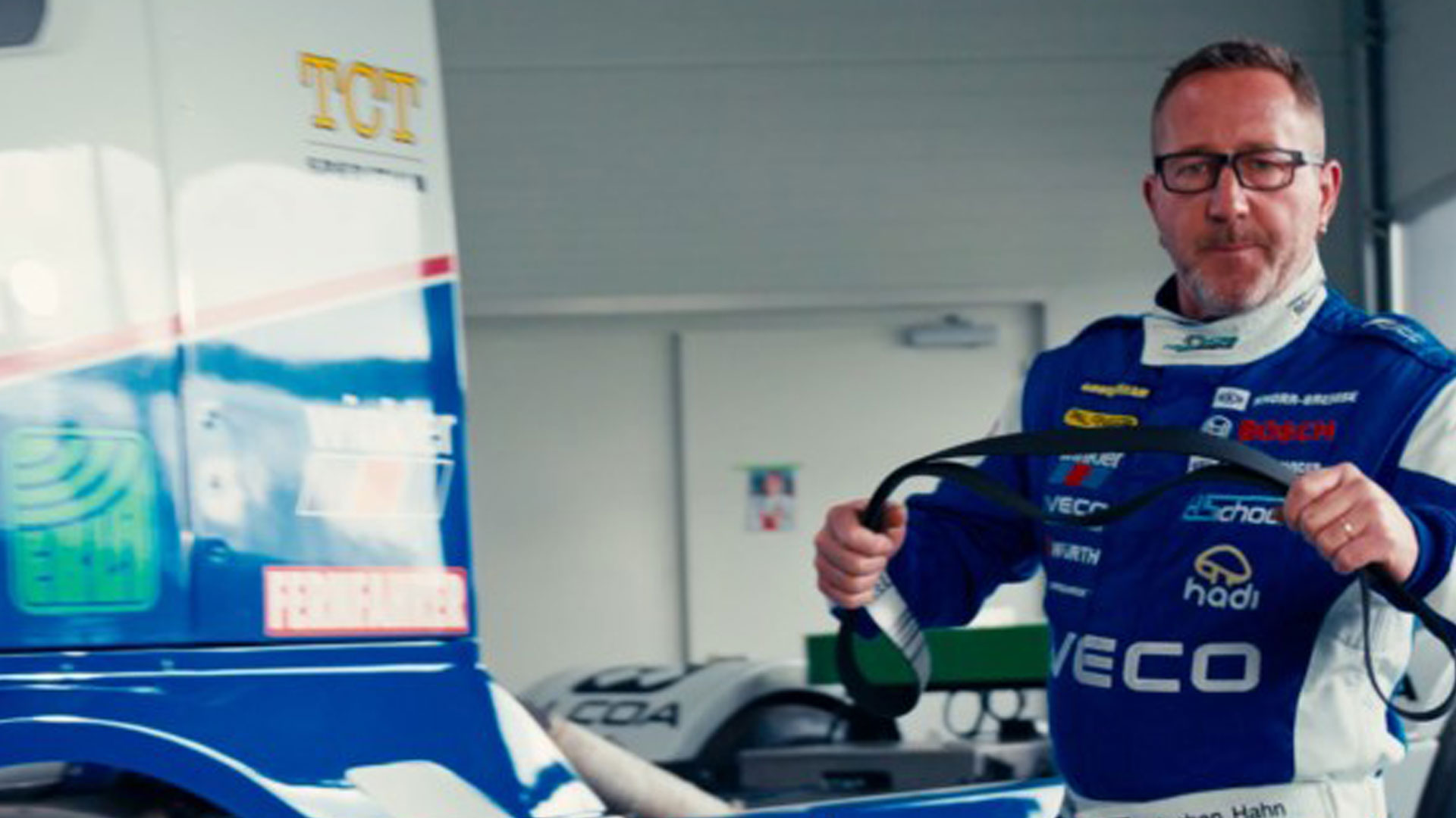 Team Hahn Racing: Ραβδωτοί ιμάντες V – ανθεκτικοί στις πέτρες, τη ζέστη και τη σκόνη